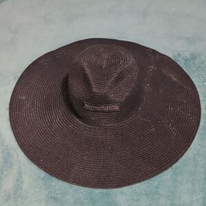 PrettyLittleThing Black Beach / Pool / Sun Hat‎